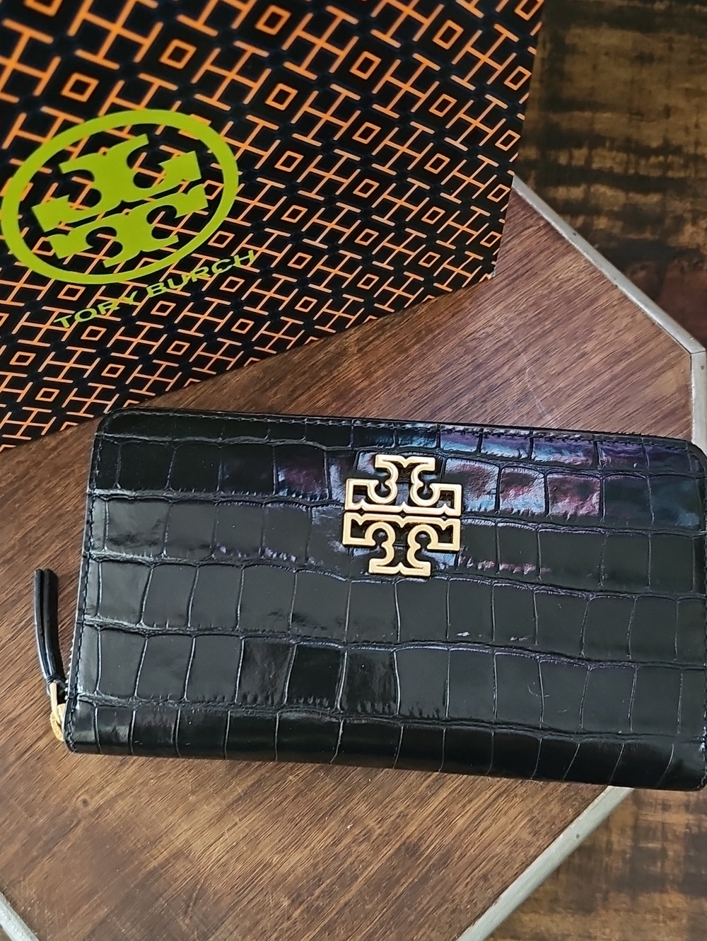 Tory Burch Black Croc-Embossed Zip Wallet with Gold Logo - Excellent Condition!